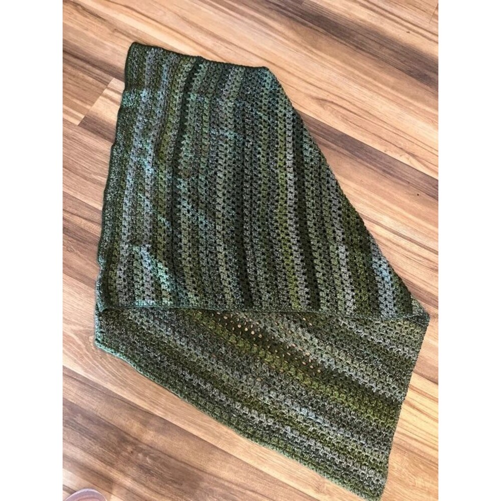 Couch lap afghan blanket 31"x 57"